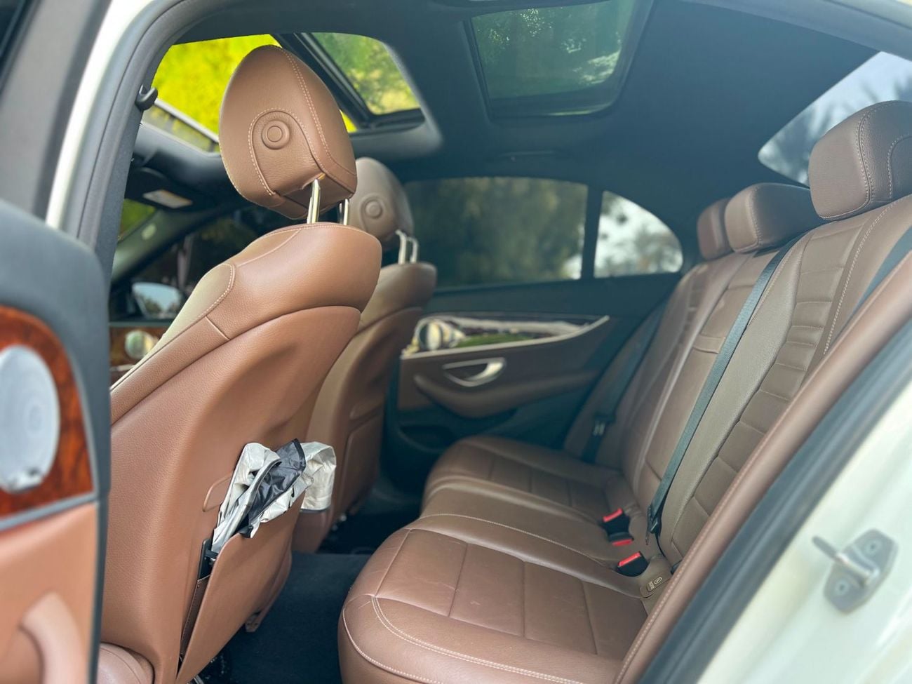 مرسيدس بنز E300 AMG