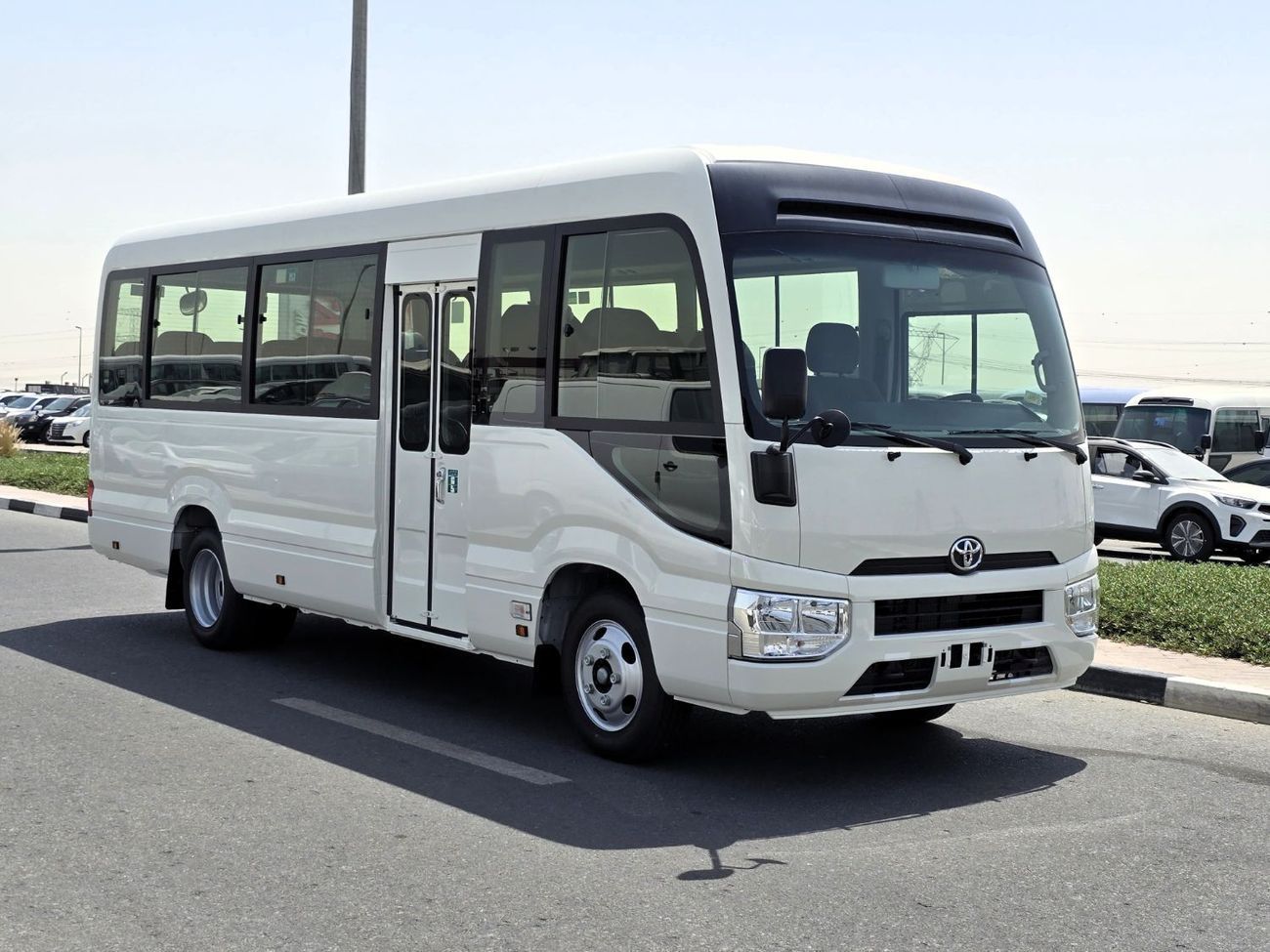 Toyota Coaster TOYOTA COASTER PETROL 2.7 MT - AUTO DOOR - 23 SEATER - 2025 MODEL - WHITE -