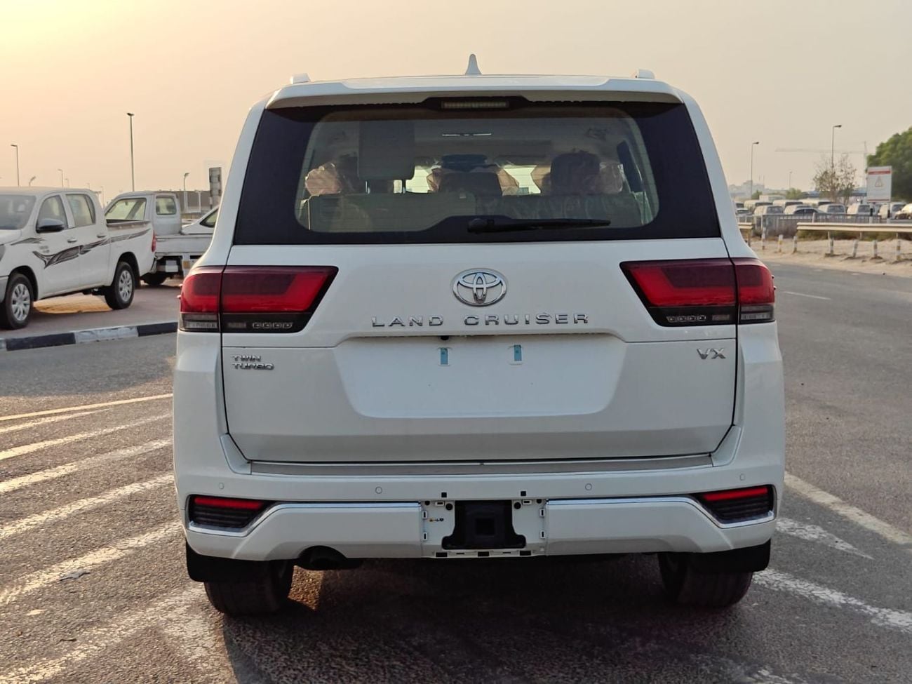 Toyota Land Cruiser VX GCC