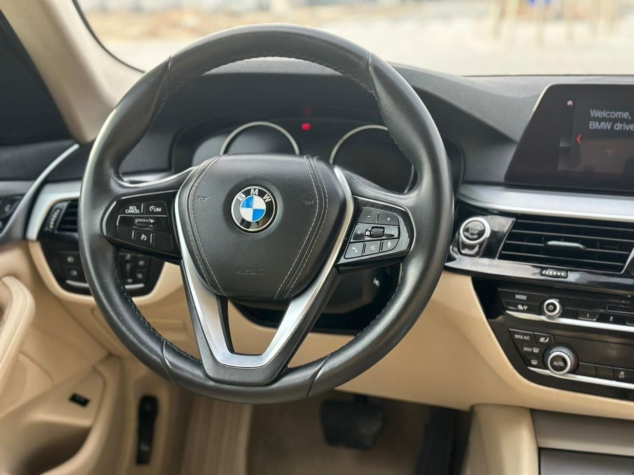 BMW 520i