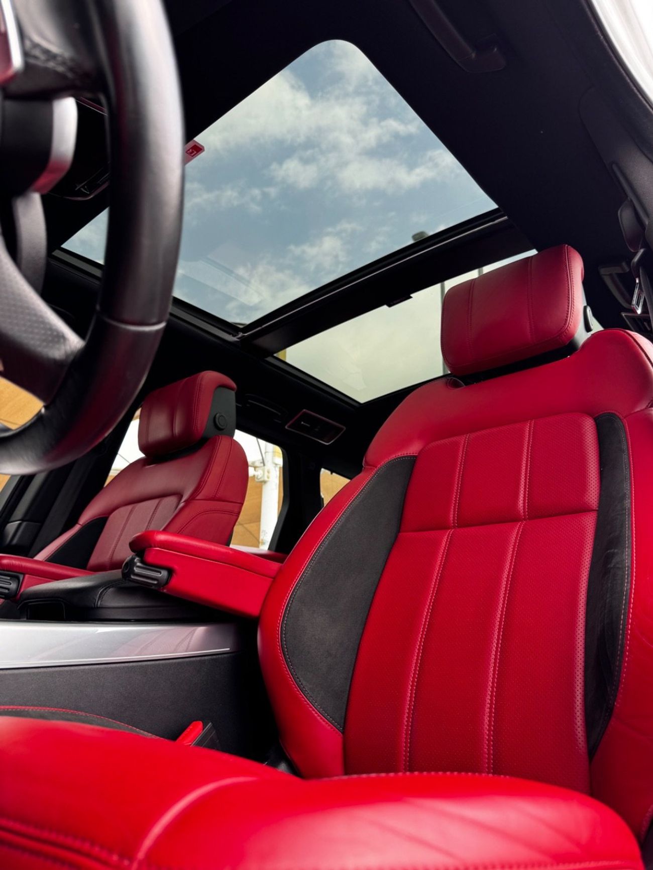 Land Rover Range Rover Sport HSE 3.0L (340 HP)