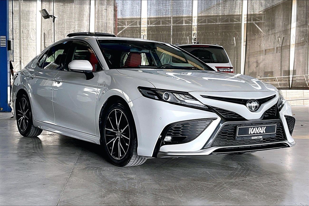 تويوتا كامري Sport | National Day Celebration | شامل الضمان | 0 ﺪﻔﻋﺓ ﺃﻮﻟﻯ