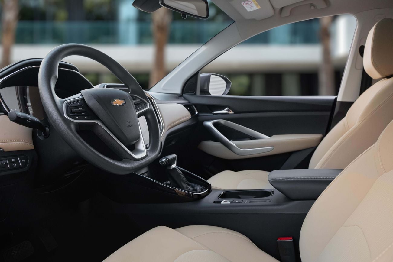 Chevrolet Captiva Captiva Premier | 1,371 P.M | 0% Downpayment | Captiva Premier | 7 Seats | Warranty