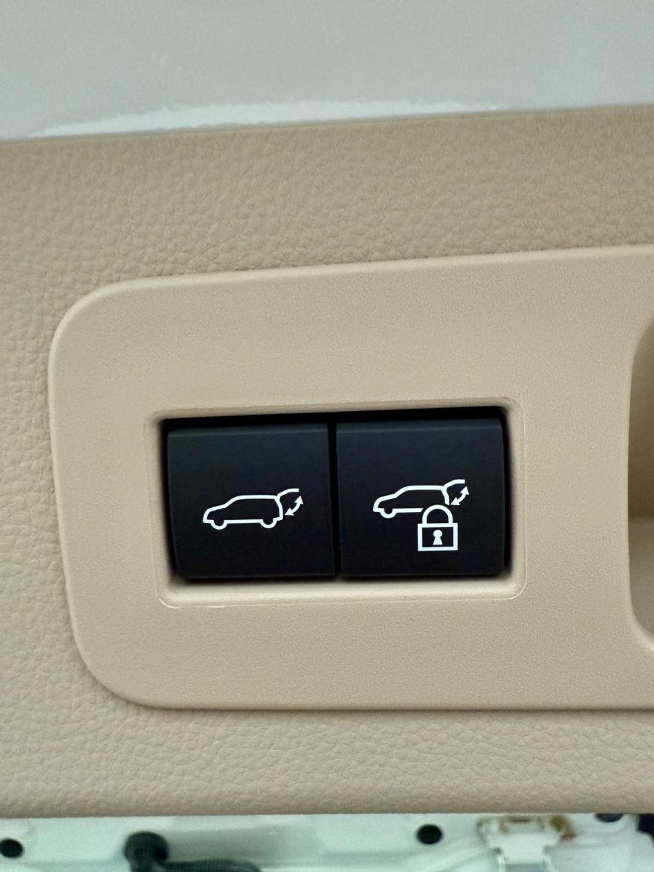 Toyota Land Cruiser GXR 4.0L