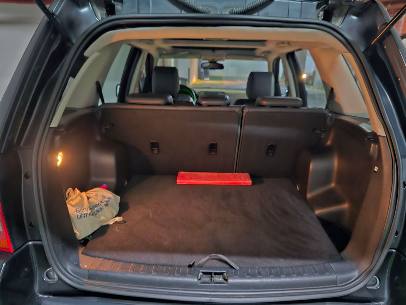 Land Rover LR2 HSE i6