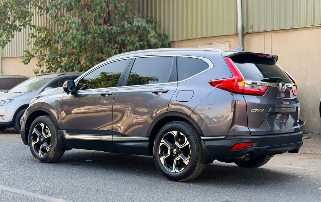 Honda CRV 2018 | 1500CC PETROL ENGINE | RHD | REAR VIEW CAMERA | AWD | PUSH START ENGINE | PARKING SENSOR