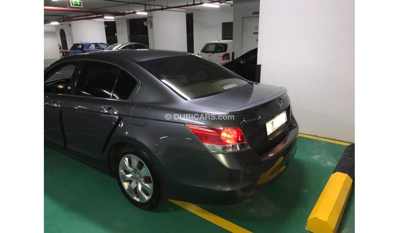 Honda Accord PERFECT CONDITION Honda Accord 2009 Model NEW TIRES, NEW BRAKE PADS & NEW BATTERY!