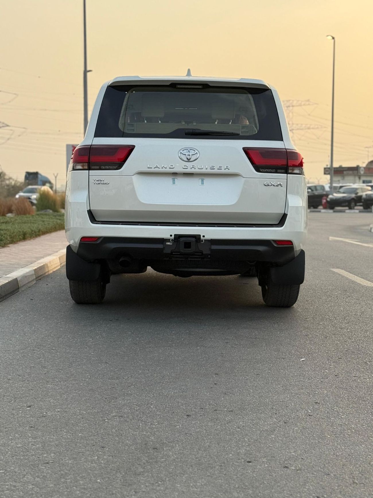 تويوتا لاند كروزر GXR 3.5L