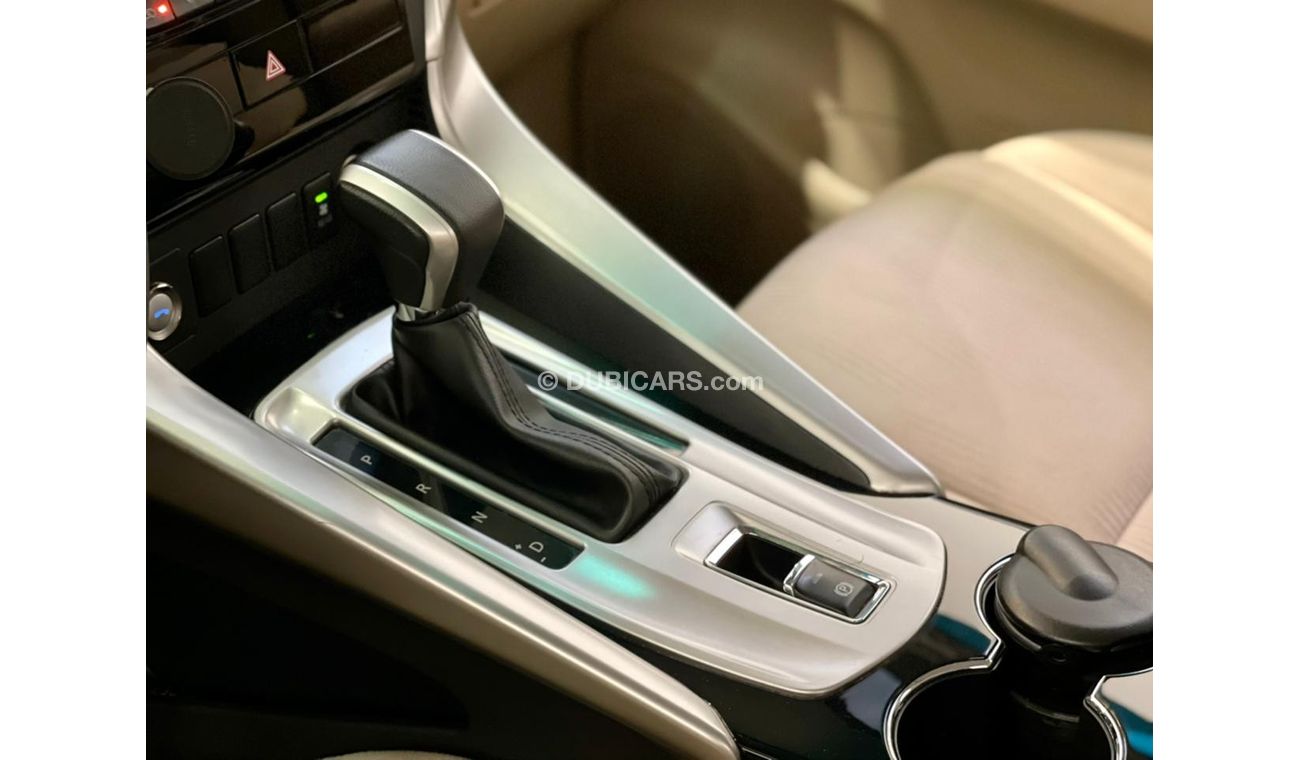 Mitsubishi Montero 2017 Mitsubishi Montero, Full Service History, Warranty, Low kms, GCC