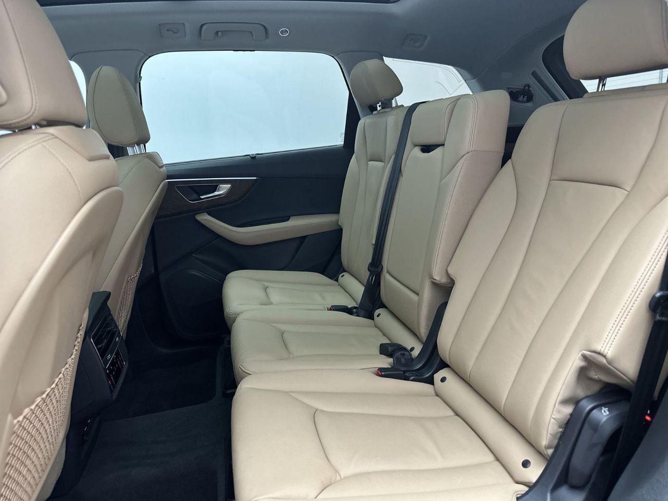 أودي Q7 55 TFSI quattro S-Line 3.0L 340hp (Ref# 19219)