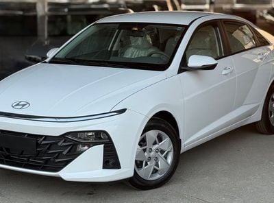 Hyundai Accent Hyundi accent 1.5L GCC