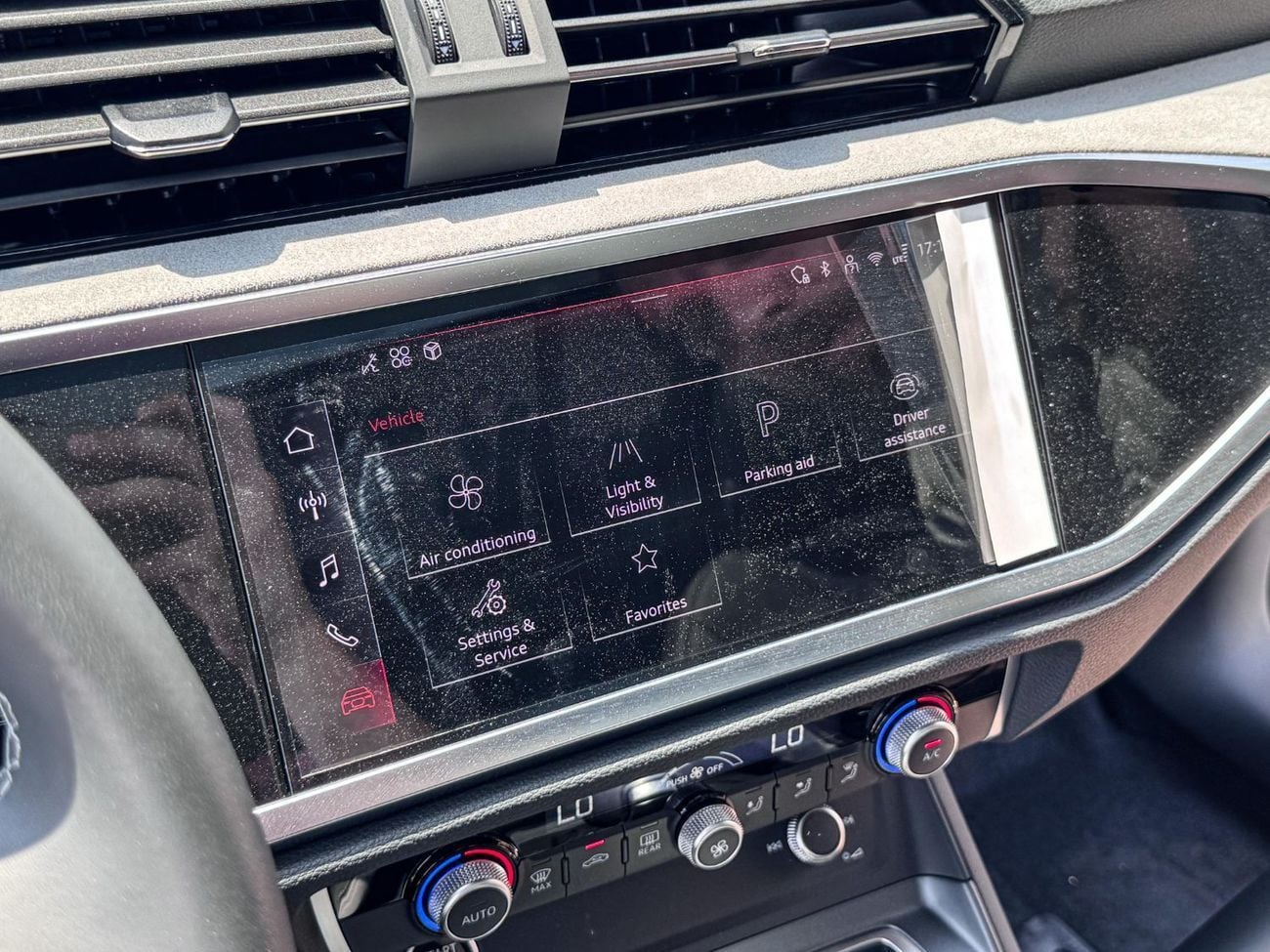 Audi Q3  Audi Q3 TFSI 35 1.5L 2025 0KM
