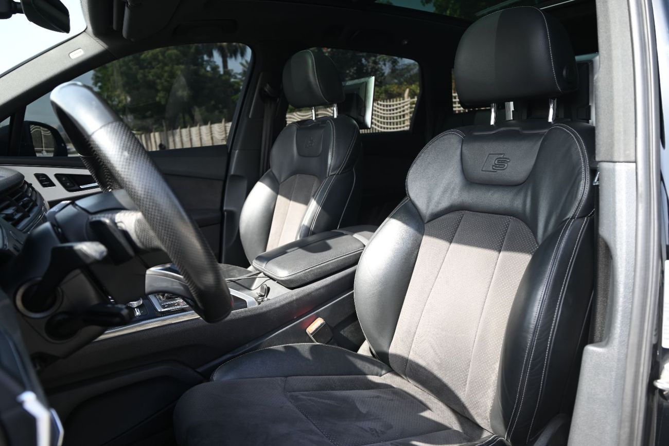 أودي Q7 45 TFSI quattro S-Line Luxury 3.0L