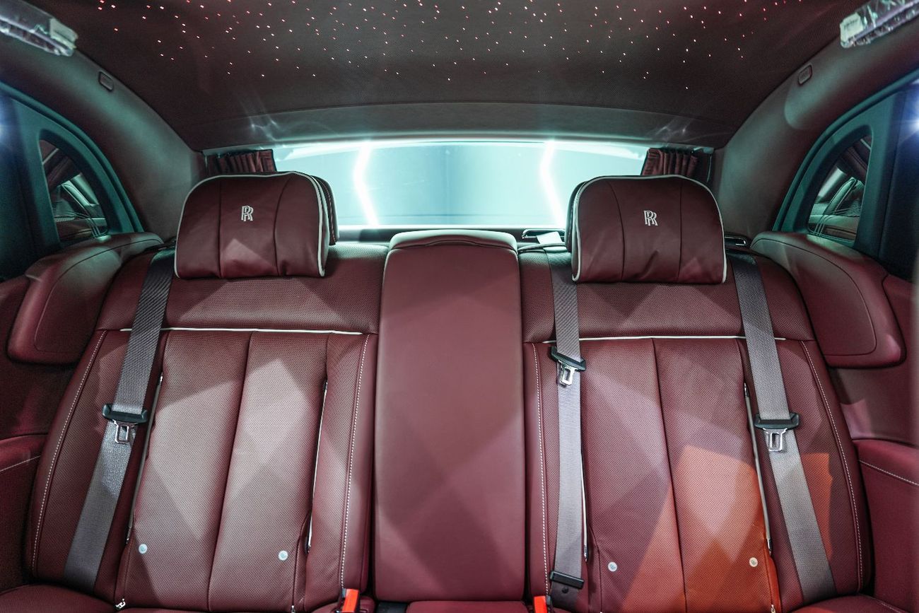 Rolls-Royce Phantom Std 6.8L 2023 Rolls Royce Phantom, Specially Ordered for Amitis, Dealer Warranty + Service!!