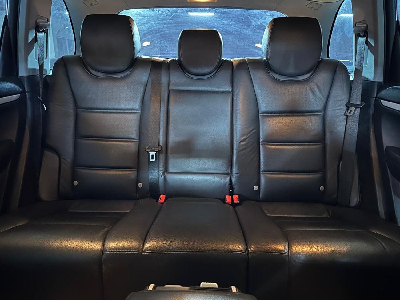 بورش كايان 4.5L | MANUAL TRANSMISSION | BLACK LEATHER SEATS | POWER SEATS