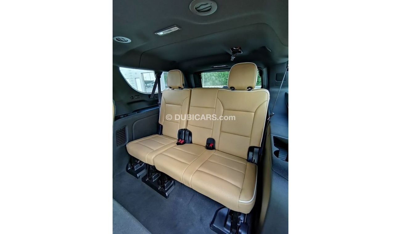 Chevrolet Suburban Chevrolet LT Suburban - 2023- Black
