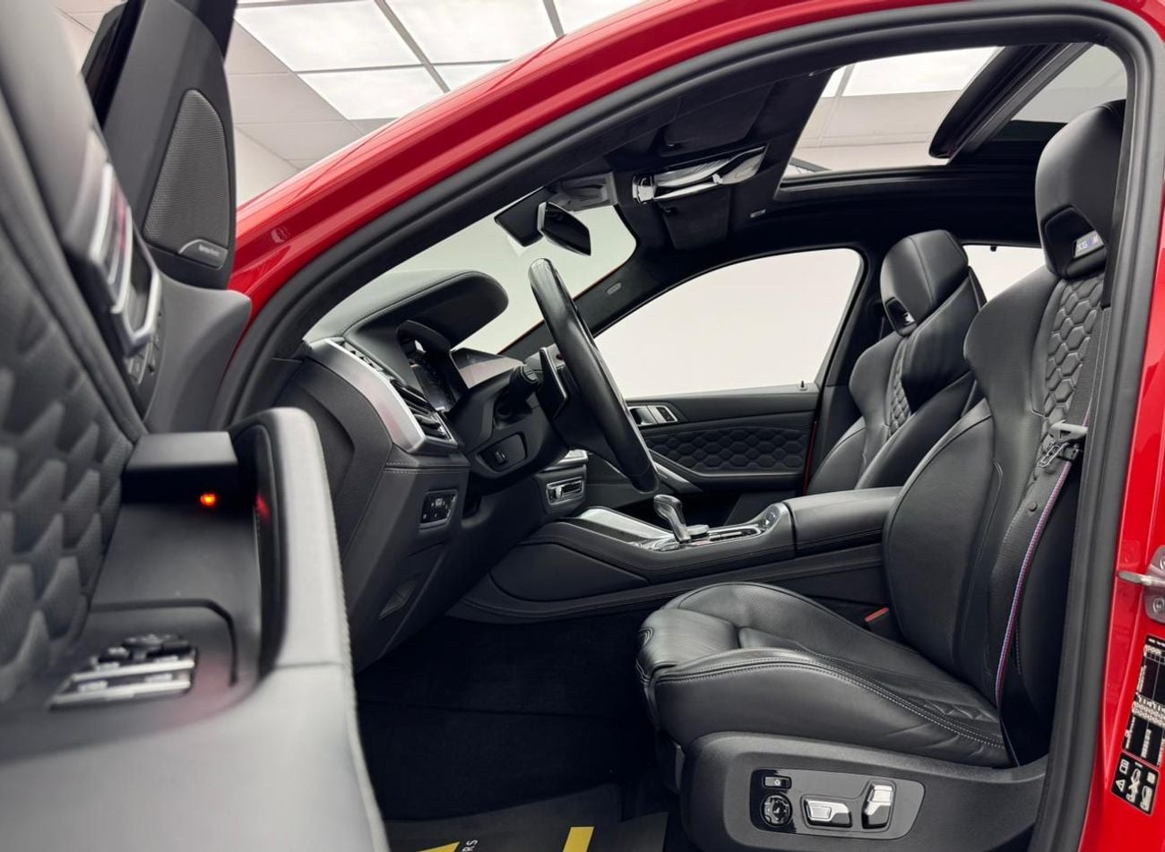 BMW X6 2022 BMW X6M Competition, 3/2027 BMW Warranty and Service Pack, BMW Service History, GCC