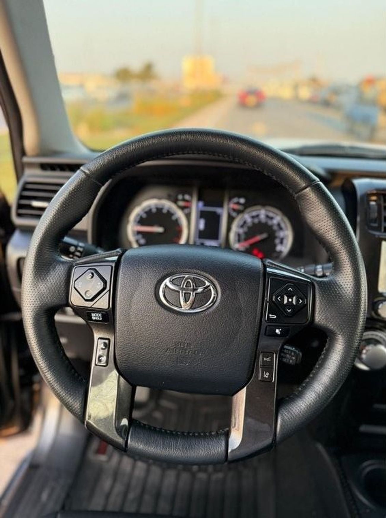 تويوتا Runner4 TRD off Road