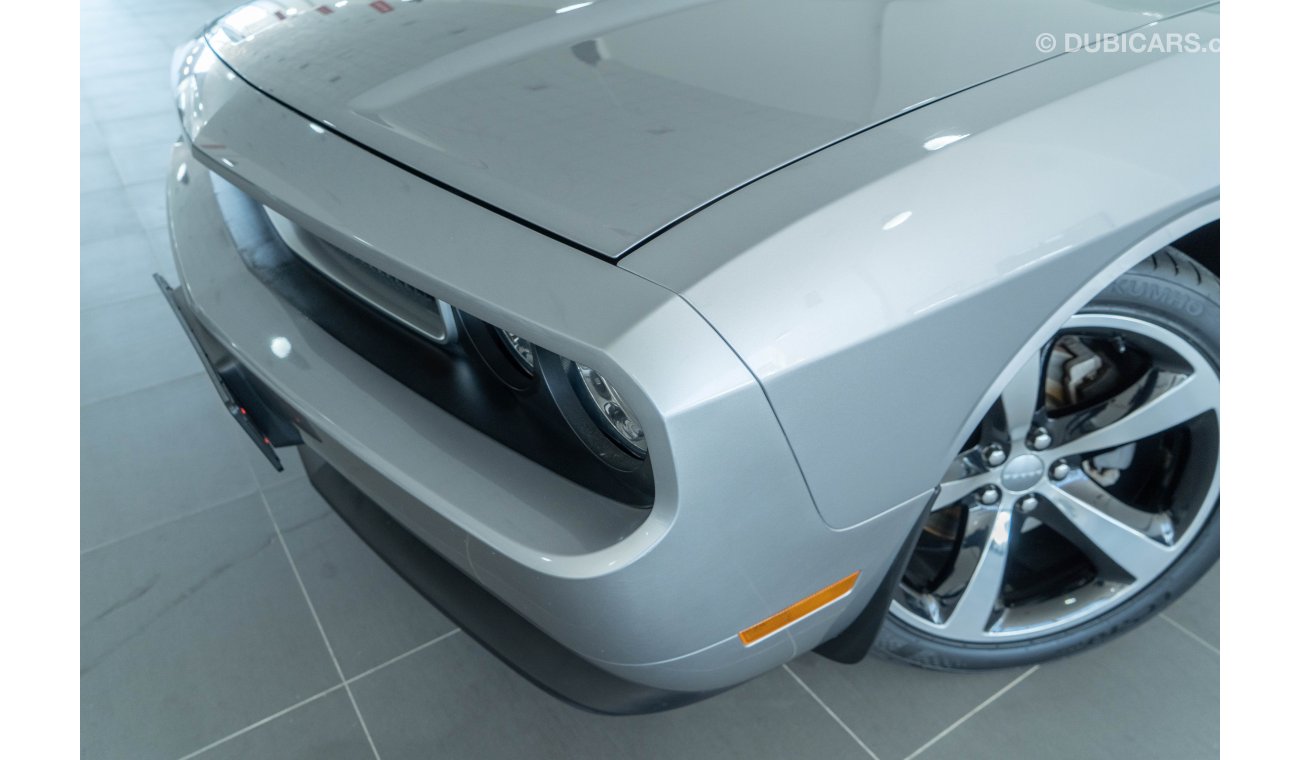 دودج تشالينجر 2014 Dodge Challenger R/T 5.7L V8 / Full Dodge Service History