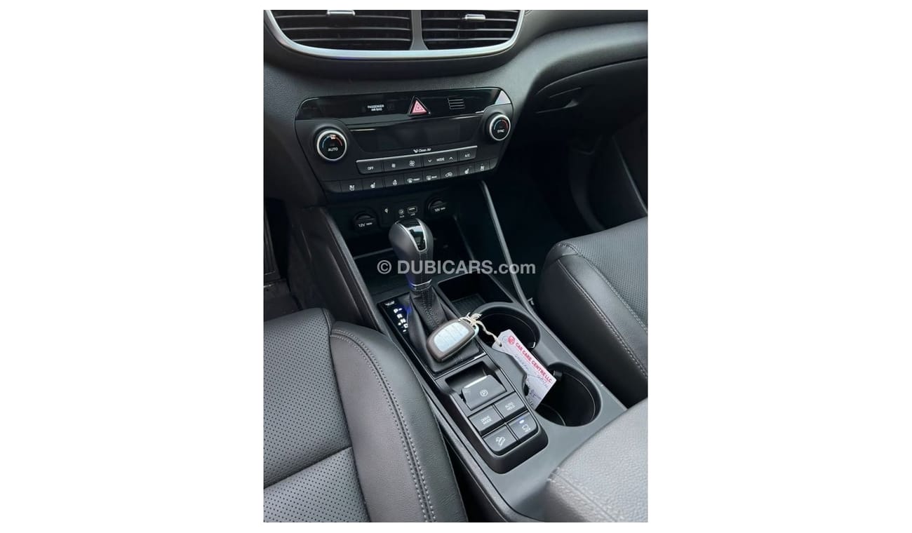 Hyundai Tucson *Offer*2020 HYUNDAI TUCSON GDi 2.4L  PANORAMIC FULL OPTION / EXPORT  ONLY