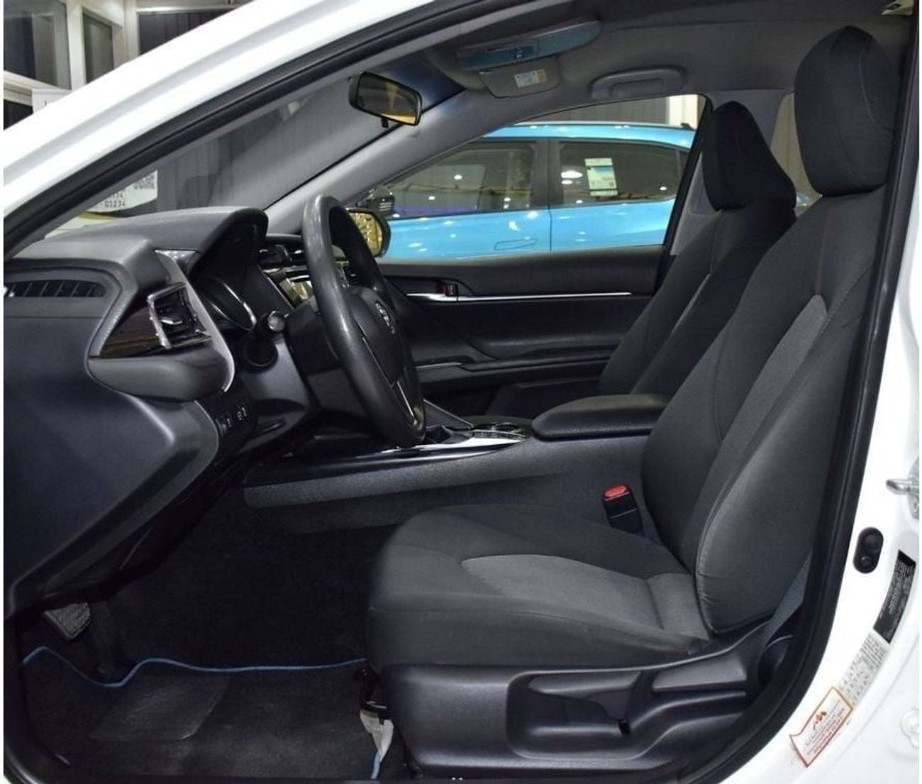 تويوتا كامري EXCELLENT DEAL for our Toyota Camry LE Hybrid ( 2019 Model ) in White Color GCC Specs