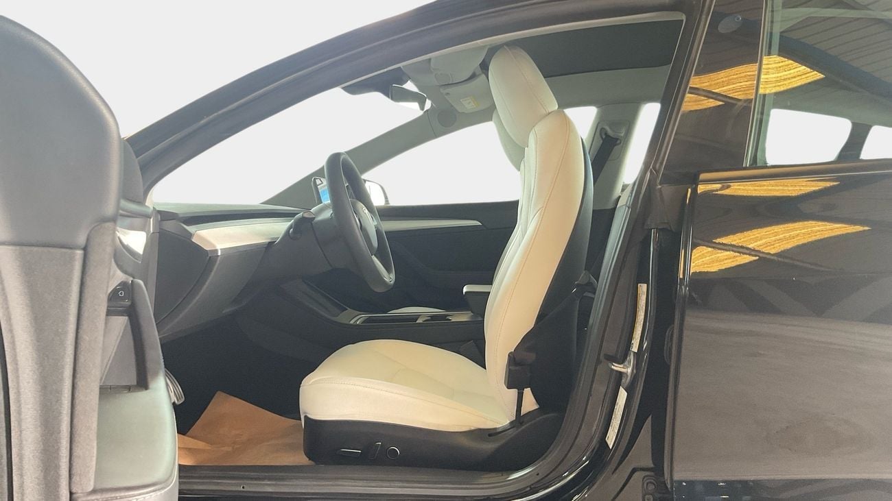 تسلا موديل 3 Performance (Dual Motor) | شامل الضمان | 0 ﺪﻔﻋﺓ ﺃﻮﻟﻯ