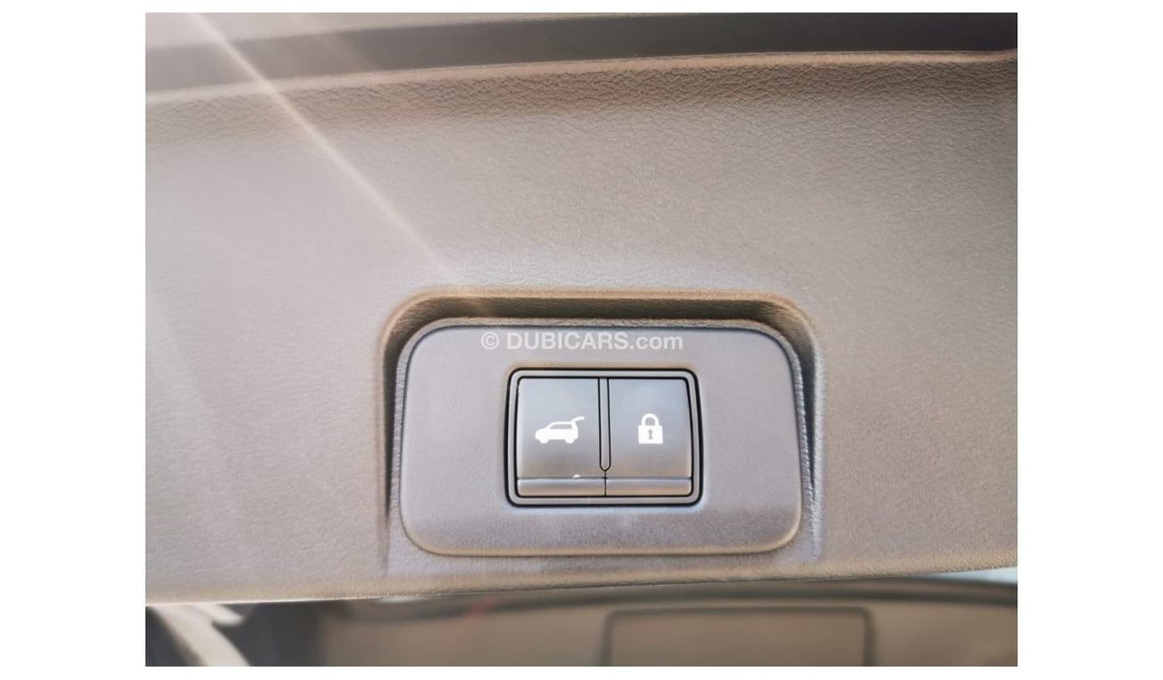 Nissan XTrail SV - Full option