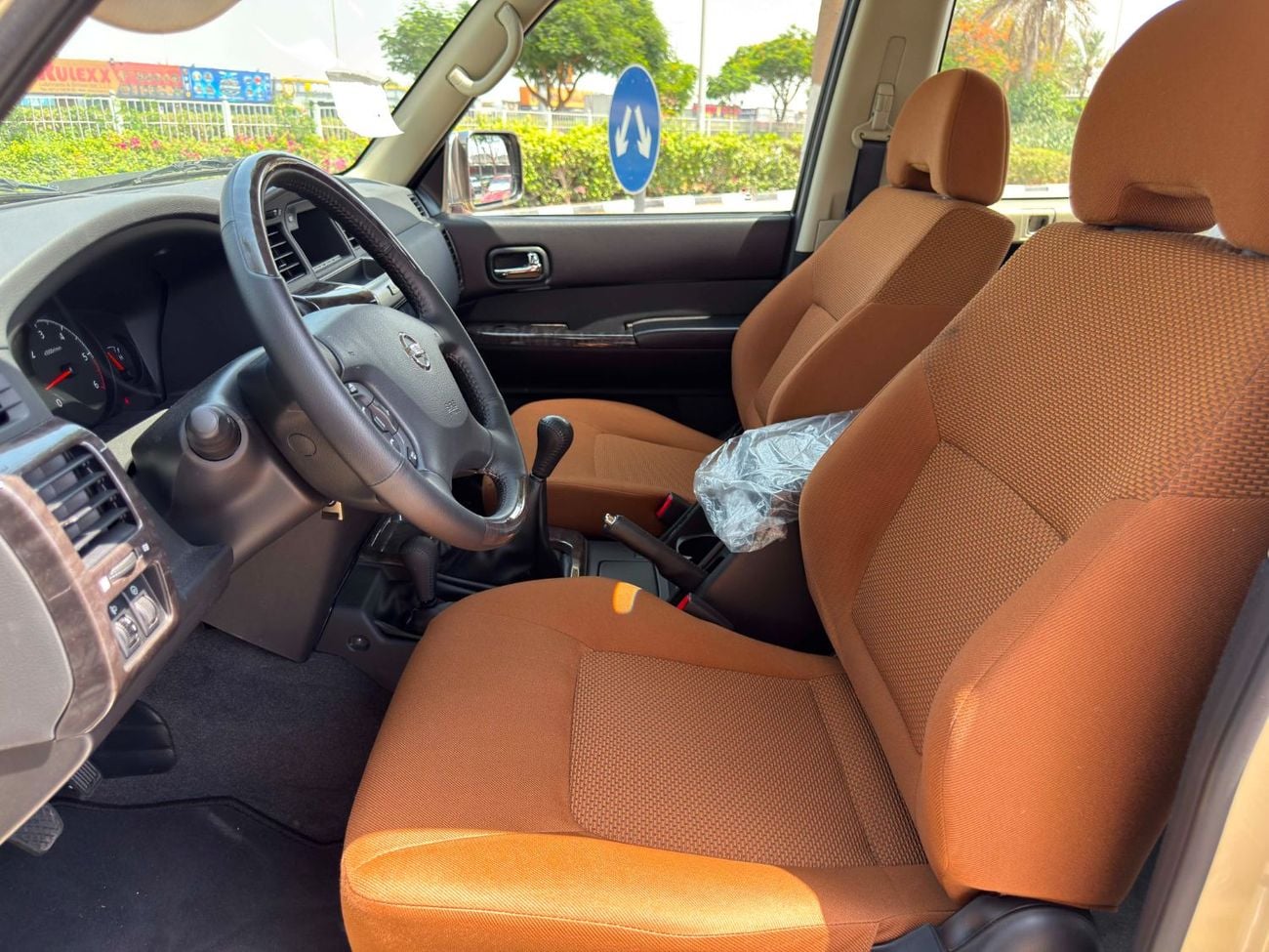 Nissan Patrol SUPER SAFARI**202$**GCC SPEC