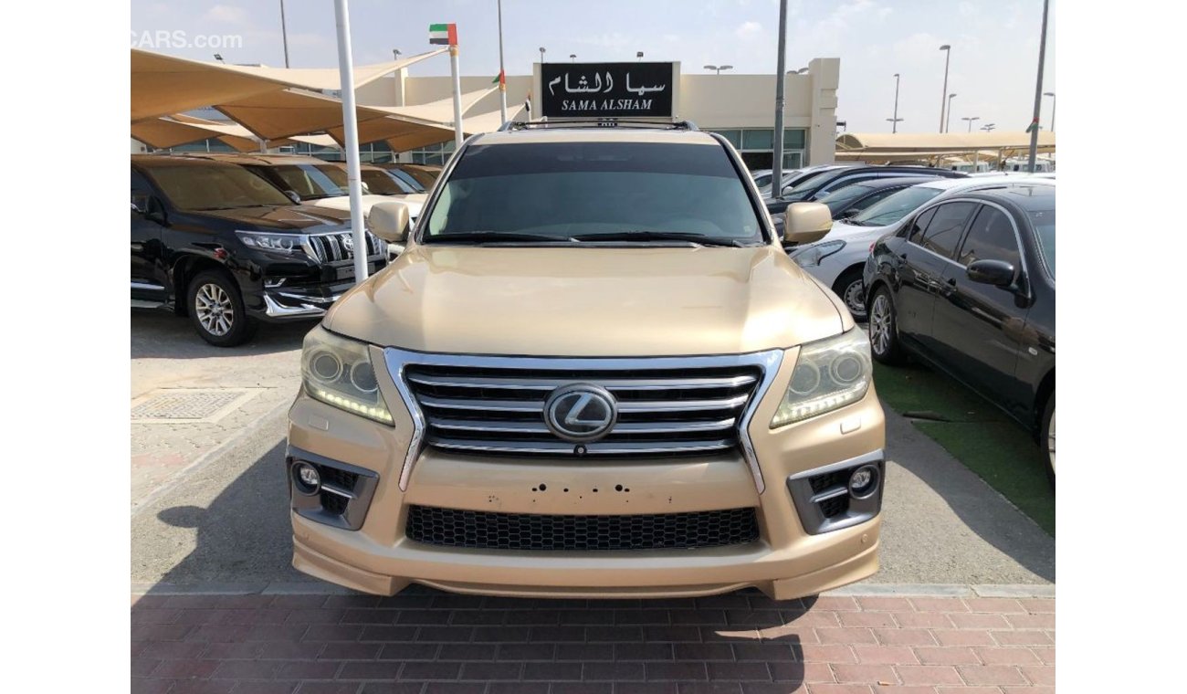 Lexus LX570