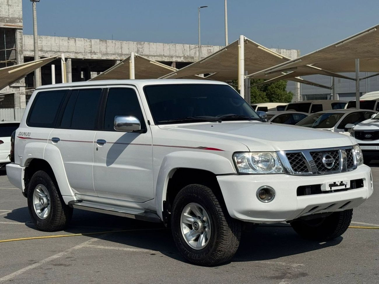 Nissan Patrol Safari NISSAN PATROL SAFARI 2016 GCC FULL OPTION PERFECT CONDITION