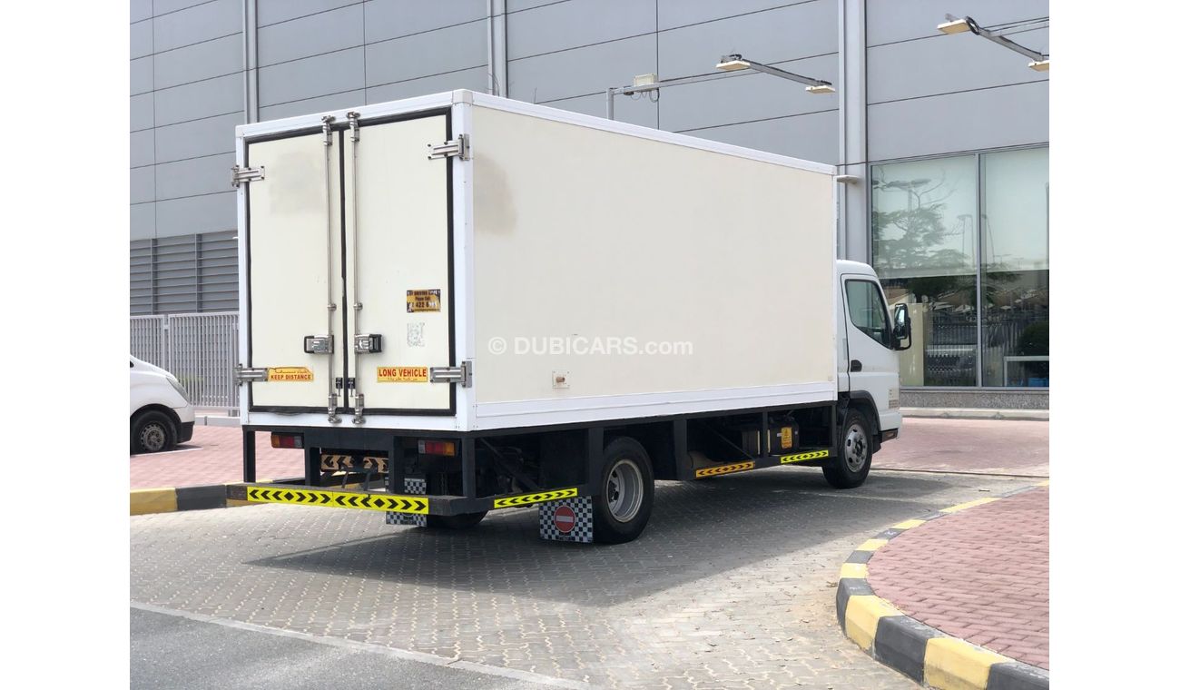 Mitsubishi Fuso Canter GCC BOX