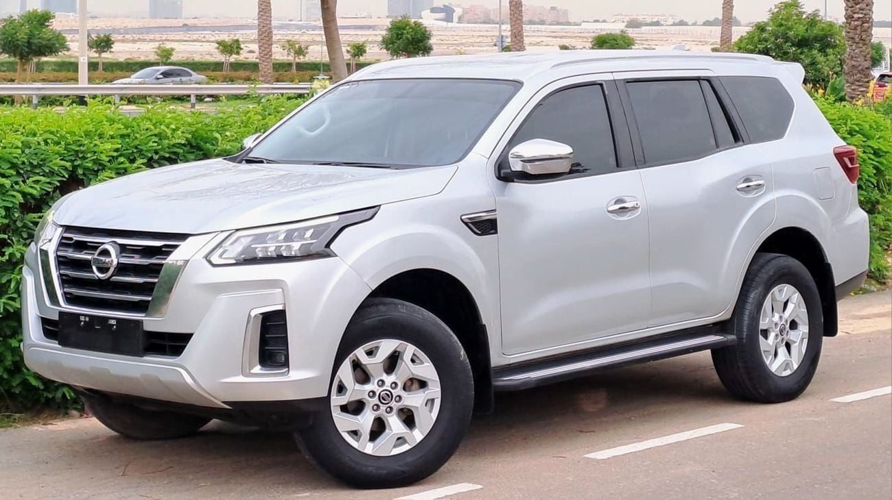 نيسان إكستيرا Titanium 2.5L RWD