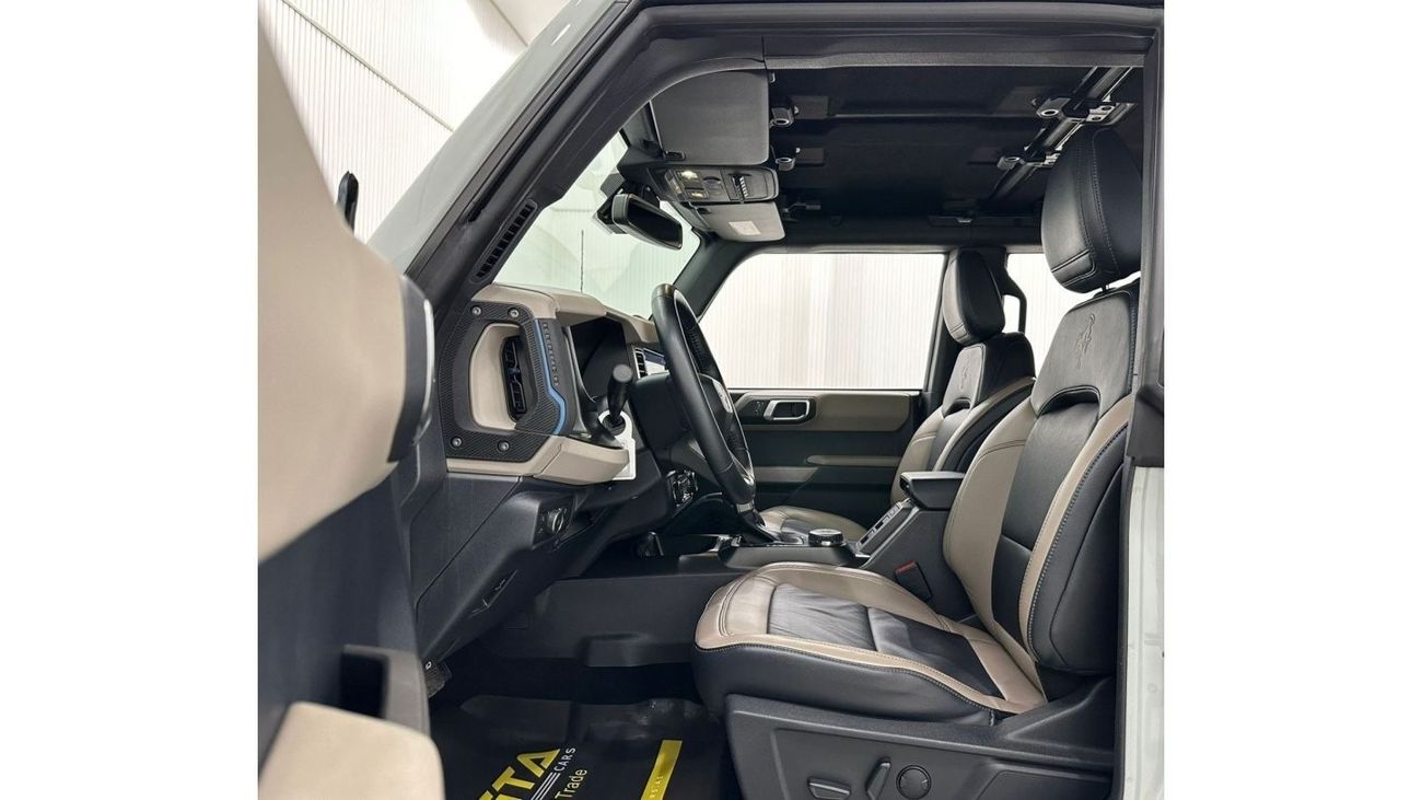 فورد برونكو 2022 Ford Bronco Wildtrak Sasquatch, August 2028 Ford Warranty + Service Pack, Full Options, GCC