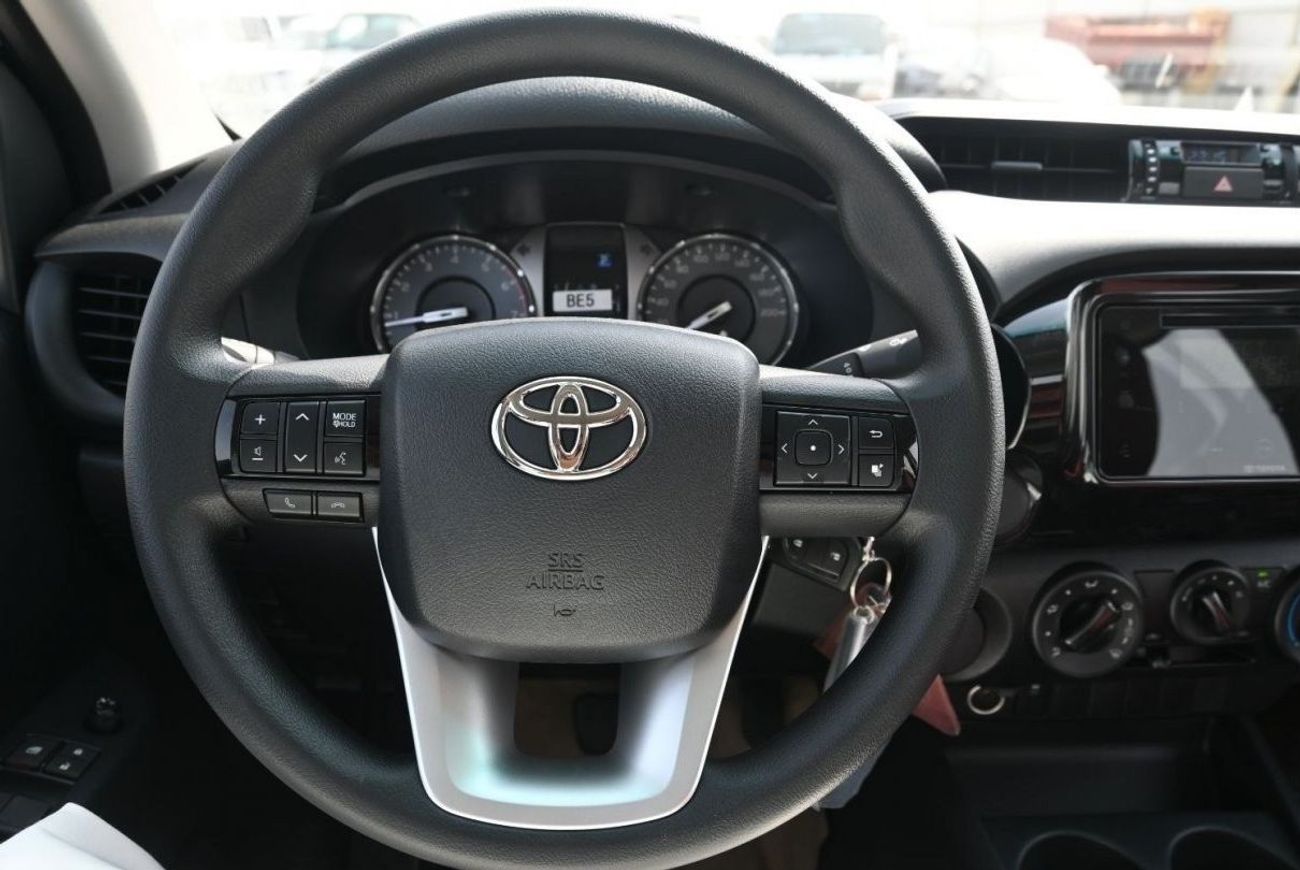 تويوتا هيلوكس HILUX 2.7L PETROL 4X2 DRIVE AUTO TRANSMISSION 2024