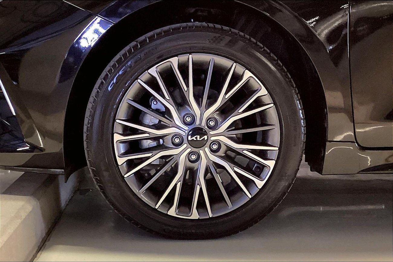 كيا سيراتو GT Line | National Day Celebration | شامل الضمان | 0 ﺪﻔﻋﺓ ﺃﻮﻟﻯ