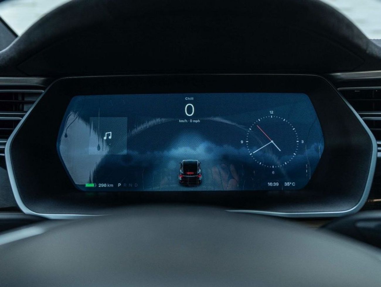 تسلا موديل اكس TESLA MODEL X P 90D LUDICROUS MODE • 7-SEATER • FULLY LOADED • FULL SERVICE TESLA UAE