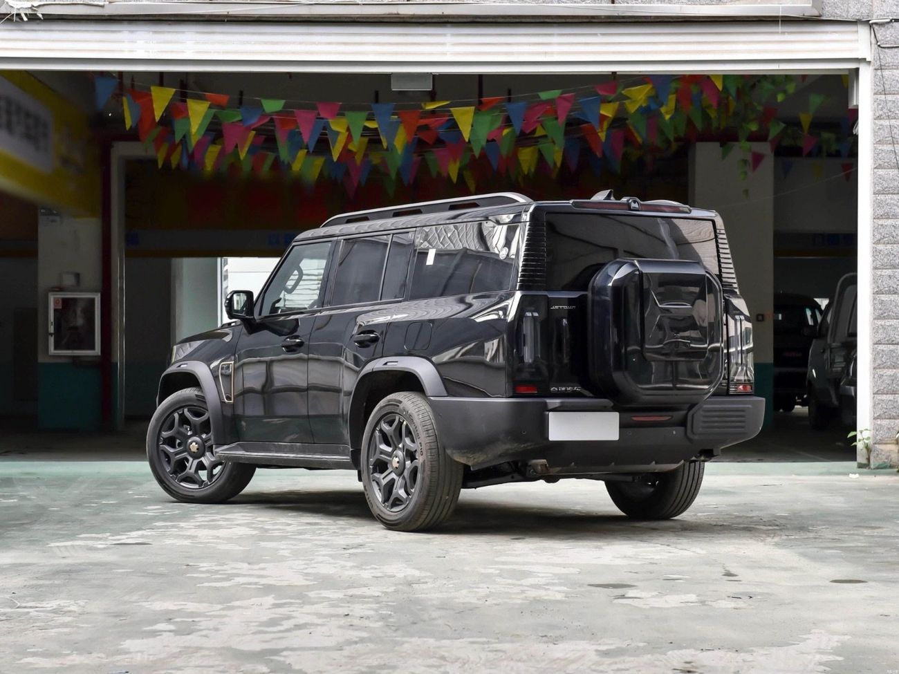 جيتور T2 7 seats Luxury T2 Full Option | 8-Speed Auto | 4WD (Off-Road Ready)