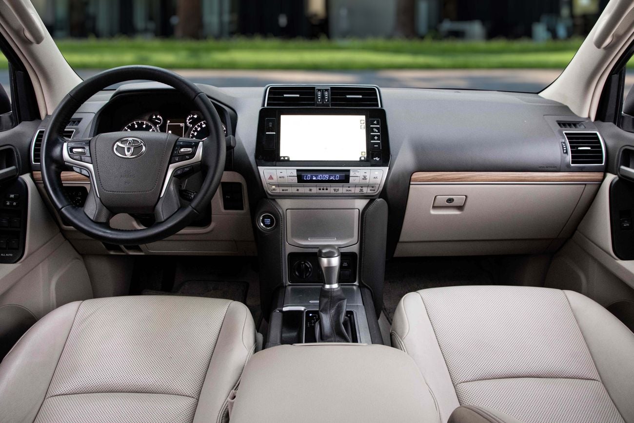 تويوتا برادو Prado Adventure | 3,134 P.M | 0% Downpayment | Under Warranty
