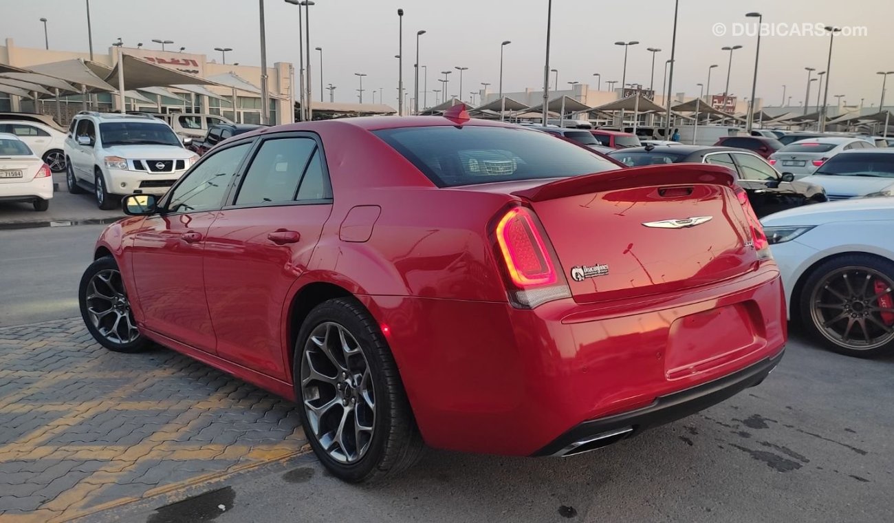 Chrysler 300s V6