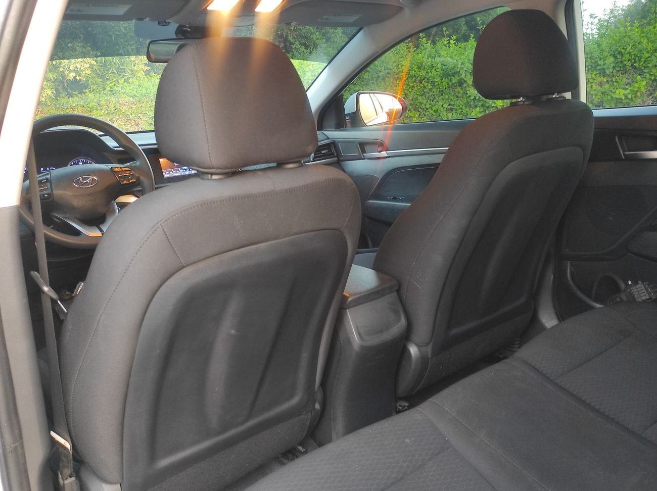 هيونداي إلانترا Comfort 2.0L Hyundai Elantra 2020 2.0 usa full automatic