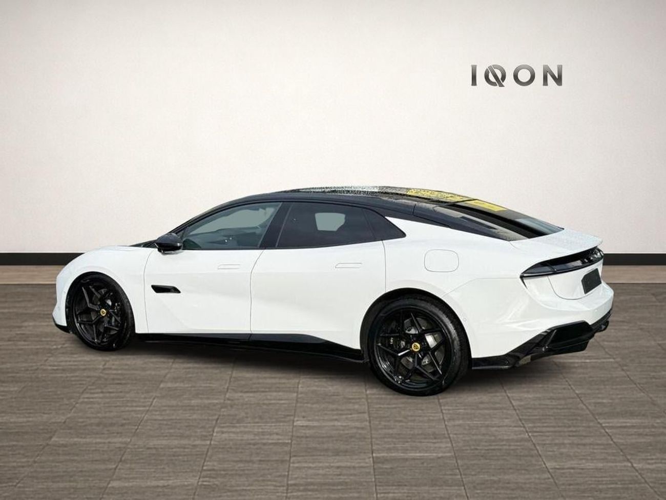 لوتس إيميا 600 102kWh GT Auto 4WD 5dr (Dual Motor) (EXPRT ONLY) RIGHT HAND DRIVE