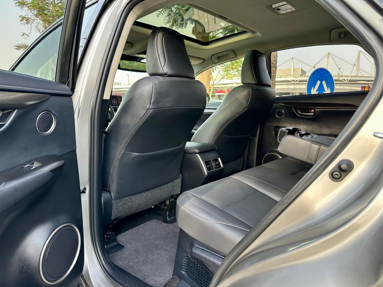 لكزس NX 300 *LEXUS NX300h Hybrid* Full option