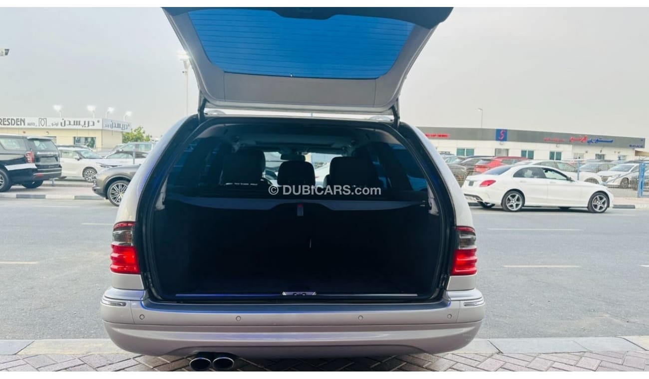 Mercedes-Benz E 55 AMG