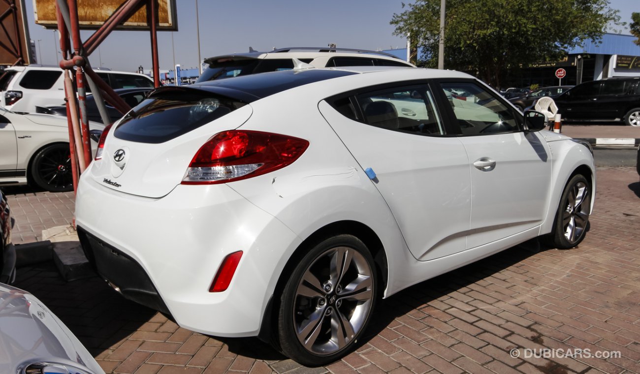 Hyundai Veloster