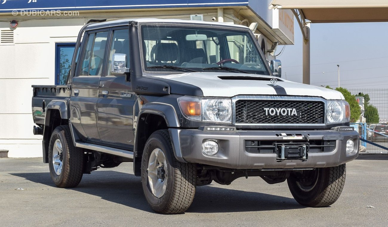 Toyota Land Cruiser Pick Up V8