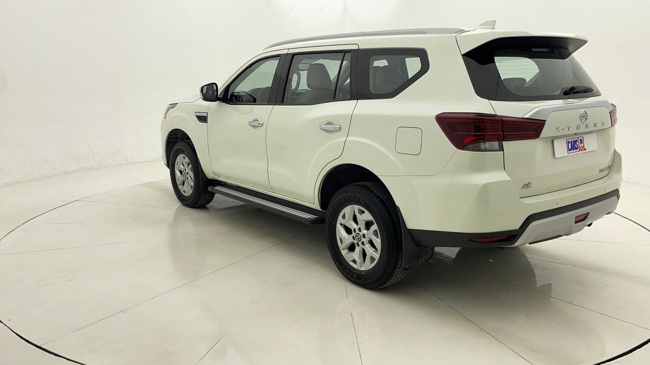 نيسان إكستيرا TITANIUM 2.5 | بدون دفعة مقدمة | اختبار قيادة مجاني للمنزل