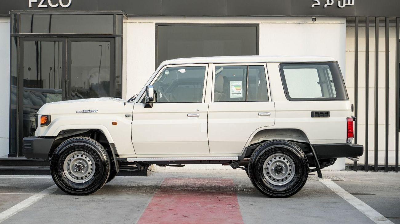 Toyota Land Cruiser 70 Land Cruiser 76 V6 4.0L 2025 MY EXPORT PRICE