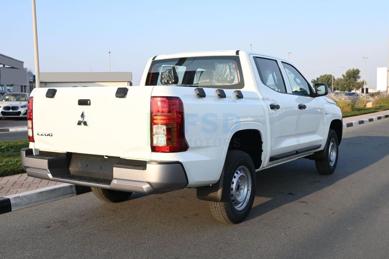 Mitsubishi L200 MITSUBISHI L200 2.4L PETROL DCABIN 4X4 GL 5MT MID-LINE MY-2027