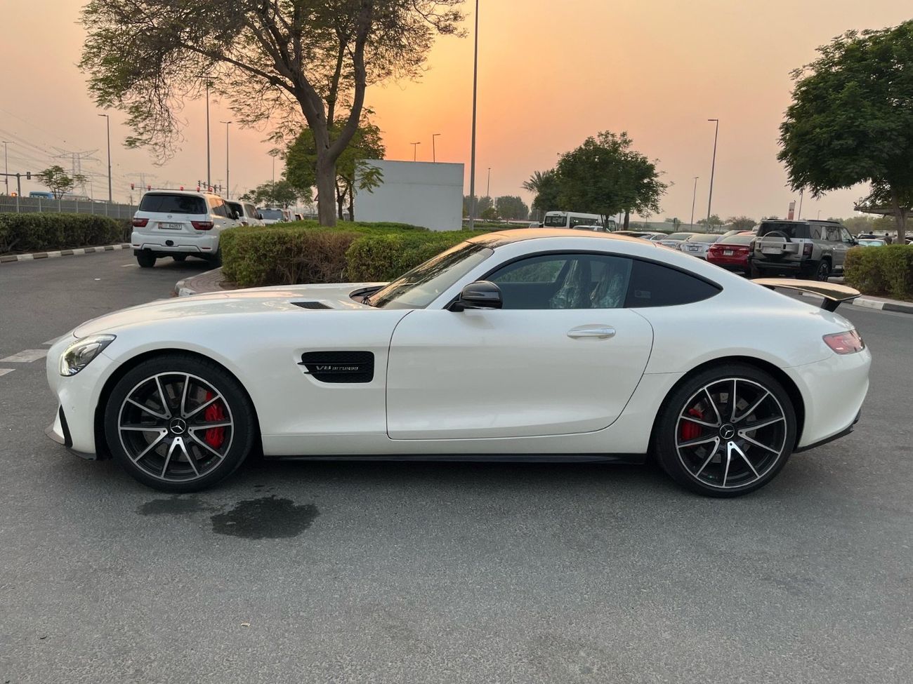 Mercedes-Benz AMG GT 63 2017 Mercedes-AMG GT 63 | 65,000 km | Japanese Specs