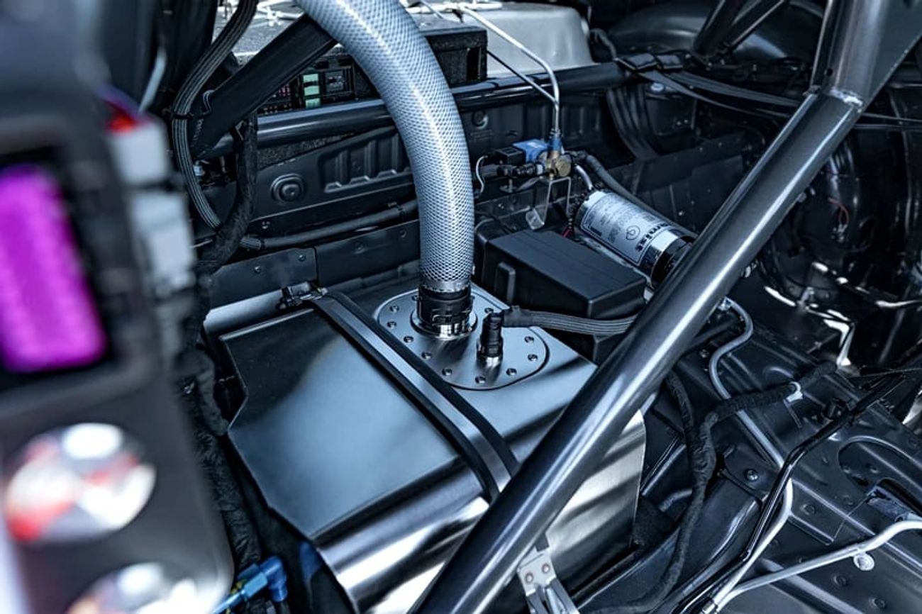 بورش 911 935 MOBY DlСК 1 OF 3 in Salzburg Red Spare Package